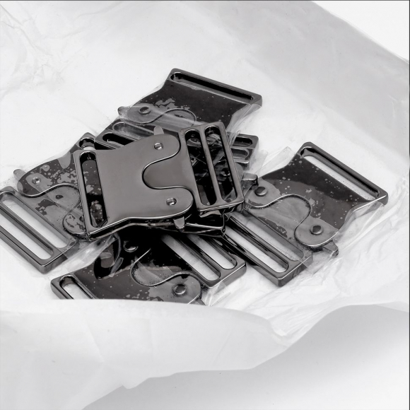 Пряжка-фастекс металл 38мм TBY-E1306 59x43мм цв. черный никель уп.6шт