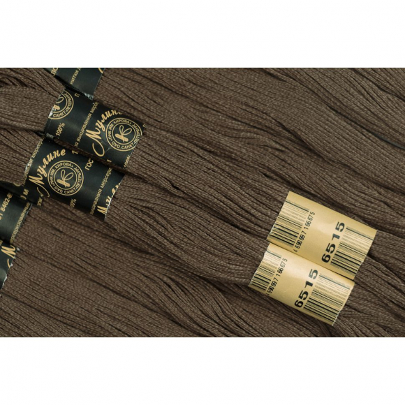 Нитки мулине цв.6515 т.хаки 12х10м С-Пб Нитки мулине цв.6515 т.хаки 12х10м С-Пб