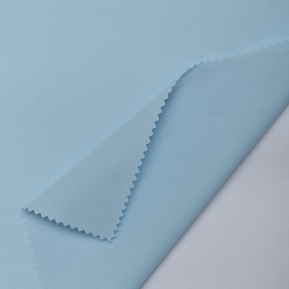 Ткань рубашечная 115 г кв.м 65% полиэстер, 35% хлопок шир.150 см арт.Р.24019.03 цв.03 голубой уп.25м