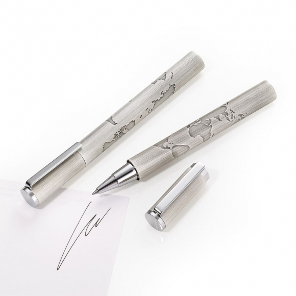 178316_Ручка шариковая TROIKA "Мир в ваших руках"