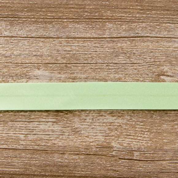 Косая бейка атласная 20 мм, 25 м, цвет 35, светло-зеленый