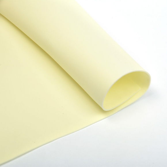 Фоамиран иранский 205/2 цв.слоновая кость 2 мм 60х70 см