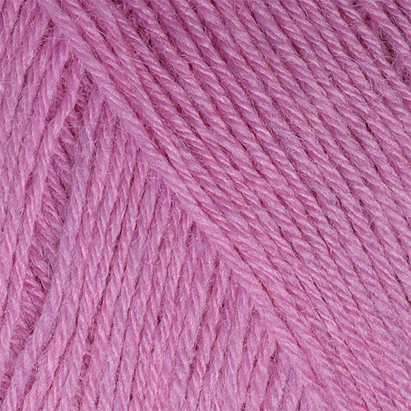 Пряжа для вязания ПЕХ Детский каприз трикотажный (50% мериносовая шерсть, 50% фибра) 5х50г/400м цв.516 персидская сирень
