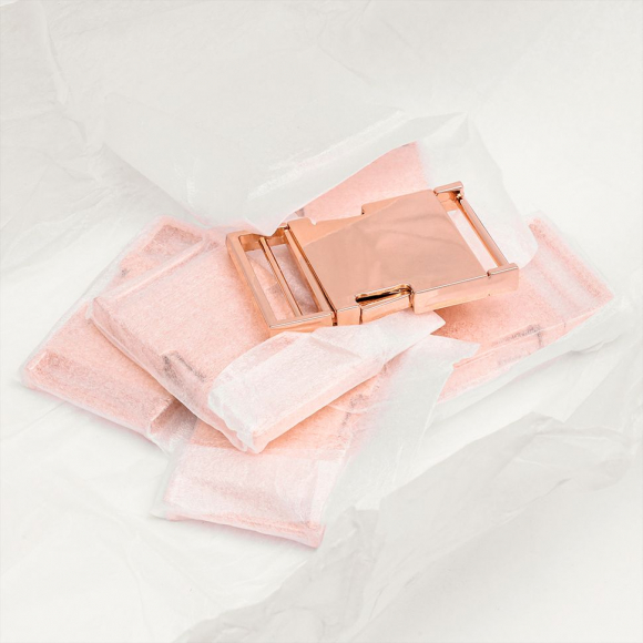 Пряжка-фастекс металл 30мм TBY-7218 58x35мм цв. золото уп.6шт