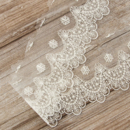 185681_Кружево-вышивка на тюле, 60 мм