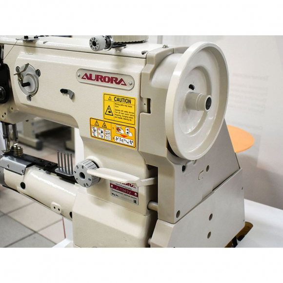 Рукавная швейная машина с тройным продвижением Aurora A-1341V (для окантовки) Рукавная швейная машина с тройным продвижением Aurora A-1341V (для окантовки)