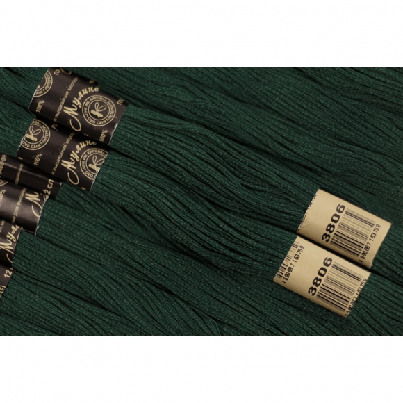 Нитки мулине цв.3806 зеленый 12х10м С-Пб Нитки мулине цв.3806 зеленый 12х10м С-Пб