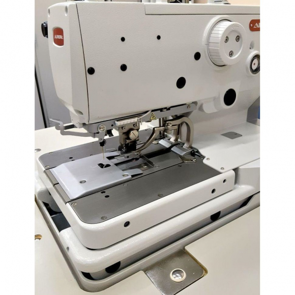 Петельная машина глазковой петли Aurora A-9820-00 женская верхняя одежда