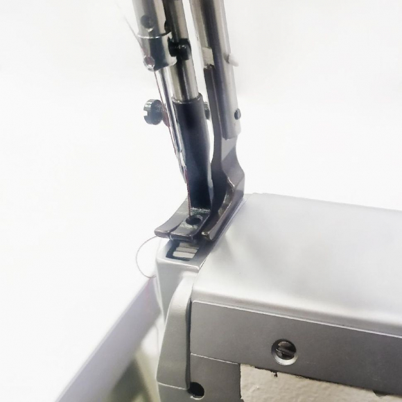 Рукавная швейная машина с тройным продвижением Aurora A-1341