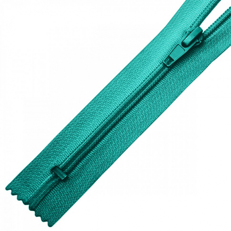 Молния MaxZipper пласт. спираль №5-N 16см н/р цв.F209 т.бирюза уп.50шт