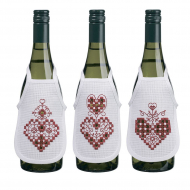 Набор для вышивания PERMIN арт.78-0633 Фартучки на бутылку в технике харгандер Красные сердечки 10х15 см