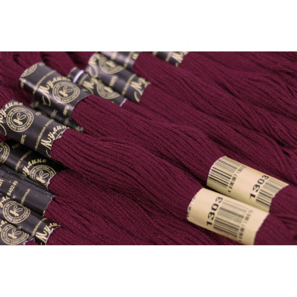 Нитки мулине цв.1303 12х10м т.бордовый С-Пб