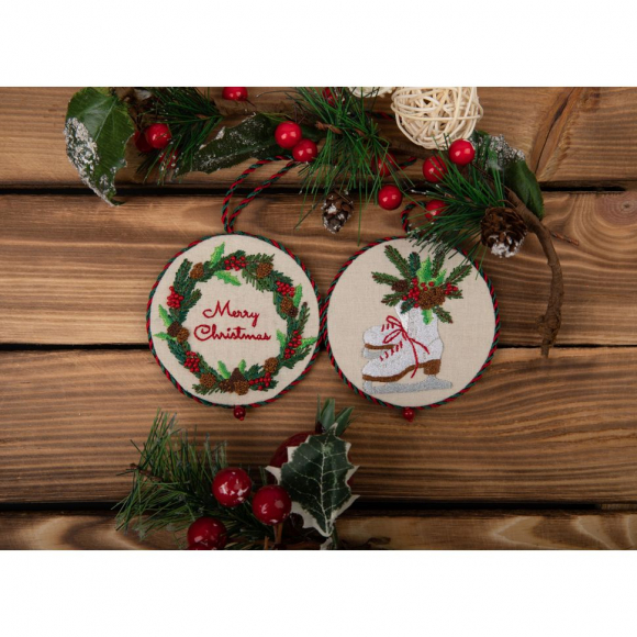 Набор для вышивания PANNA Живая картина арт. JK-2270 Новогодняя игрушка. Коньки 8х8 см