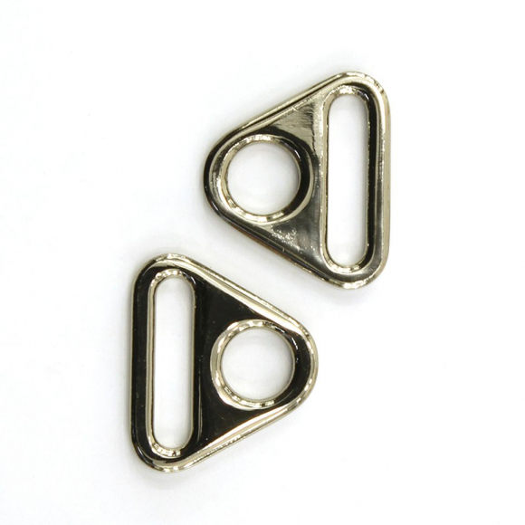 153866_Треугольник с кольцом литой, 25 мм