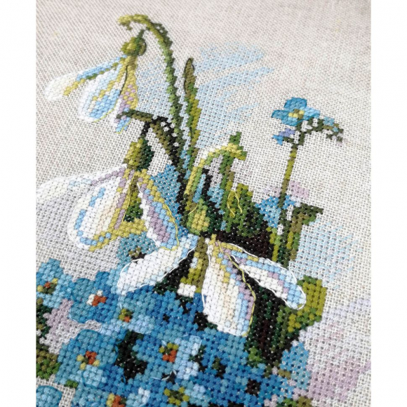 189265_Набор для вышивания "Подснежники и незабудки"