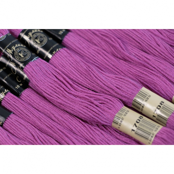 Нитки мулине цв.1708 сиреневый 12х10м С-Пб