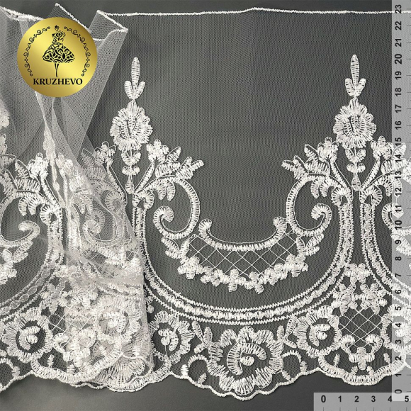 Кружево на сетке арт.TBY.40470 шир.230мм цв.01 белый уп.13,71м