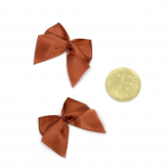 Бантики пришивные арт.MJ.RF.072.12 1,5см цв.12 коричневый уп.100шт Бантики пришивные арт.MJ.RF.072.12 1,5см цв.12 коричневый уп.100шт