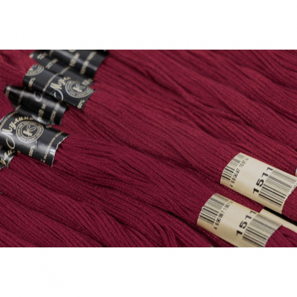 Нитки мулине цв.1511 бордовый 12х10м С-Пб