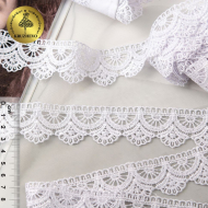 Кружево гипюр KRUZHEVO арт.TR.8G8100 шир.33мм цв.04 белый уп.9м