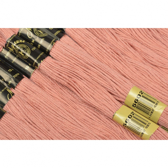 Нитки мулине цв.5602 гр.розовый 12х10м С-Пб