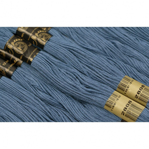 Нитки мулине цв.2808 12х10м синий С-Пб