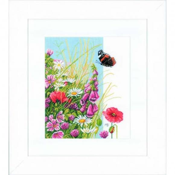 Набор для вышивания LANARTE арт.PN-0144525 Wild flowers 24х29 см