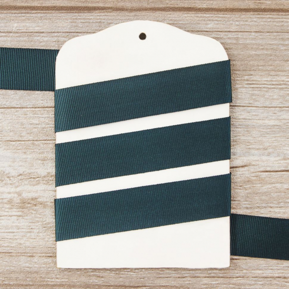 Лента репсовая SAFISA, 25 мм, 25 м, цвет 43 зеленый темный Лента репсовая SAFISA, 25 мм, 25 м, цвет 43 зеленый темный