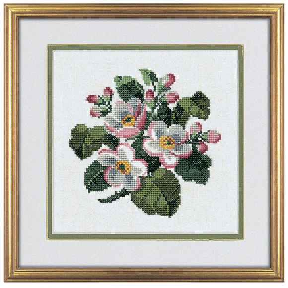 6752_Набор для вышивания "Цветы яблони"