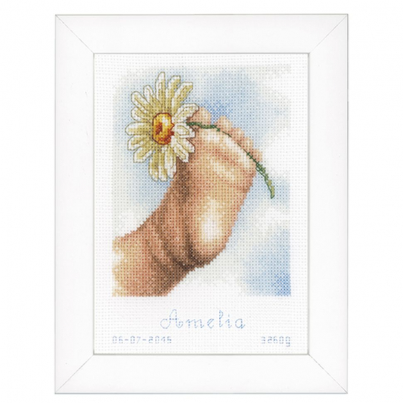 Набор для вышивания VERVACO арт.PN-0155063 Ножка малыша с ромашкой 13х19 см Набор для вышивания VERVACO арт.PN-0155063 Ножка малыша с ромашкой 13х19 см