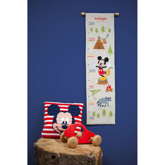 Набор для вышивания подушки "Микки Маус (Disney)" Набор для вышивания подушки "Микки Маус (Disney)"