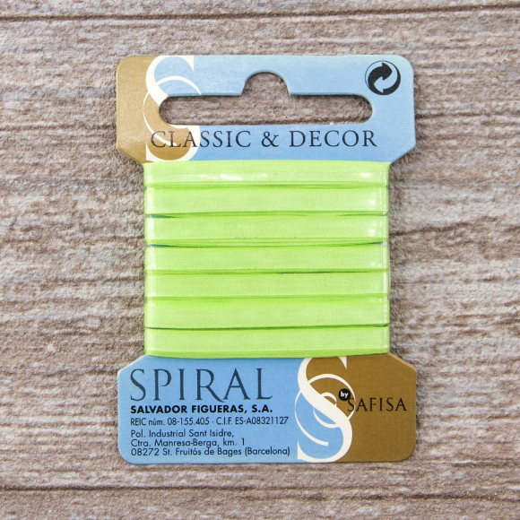 Лента для вышивания SAFISA на блистере, 4 мм, 5 м, цвет 73, Желто-зеленый Лента для вышивания SAFISA на блистере, 4 мм, 5 м, цвет 73, Желто-зеленый