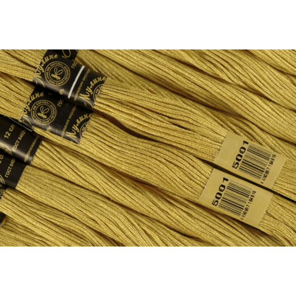 Нитки мулине цв.5001 св.горчичный 12х10м С-Пб