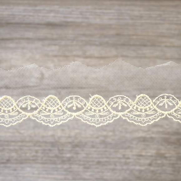 177941_Вышивка на тюле, 36 мм, цвет экрю