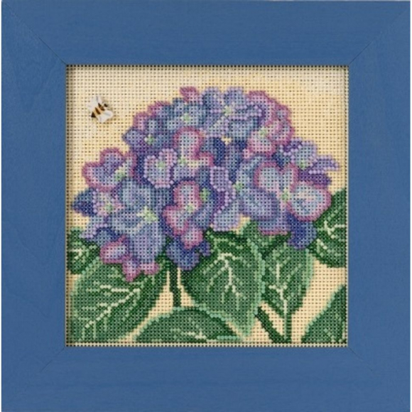 Набор для вышивания бисером MILL HILL Гортензия 13,33х13,33 см Набор для вышивания бисером MILL HILL Гортензия 13,33х13,33 см