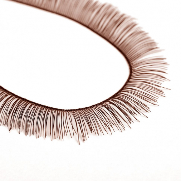 Реснички для кукол TBY.70079 10мм L19,5см цв.коричневый уп.200шт Реснички для кукол TBY.70079 10мм L19,5см цв.коричневый уп.200шт