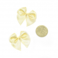 Бантики пришивные арт.MJ.RF.072.03 1,5см цв.03 экрю уп.100шт Бантики пришивные арт.MJ.RF.072.03 1,5см цв.03 экрю уп.100шт