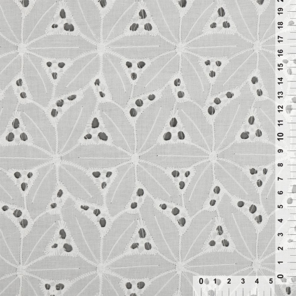 Ткань шитье TBY-Y879-01 100г/м2 100% хлопок шир.150см цв.белый уп.3м Ткань шитье TBY-Y879-01 100г/м2 100% хлопок шир.150см цв.белый уп.3м