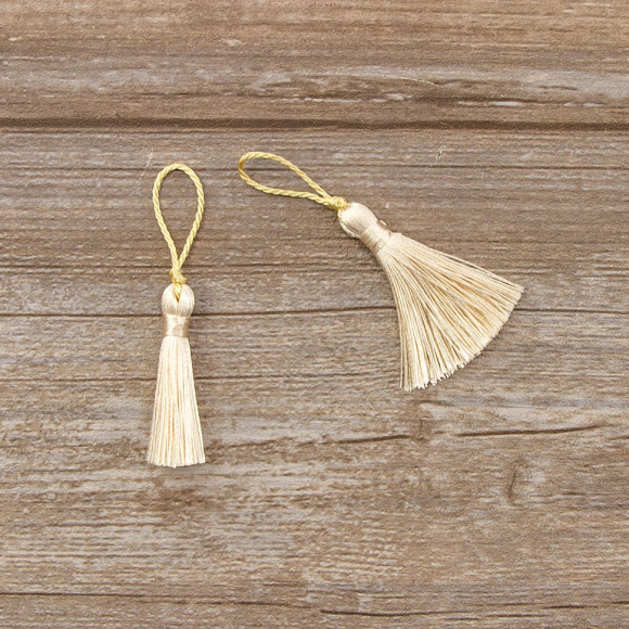 Кисть декоративная на шнуре, длина 45 мм, цвет абрикосовый