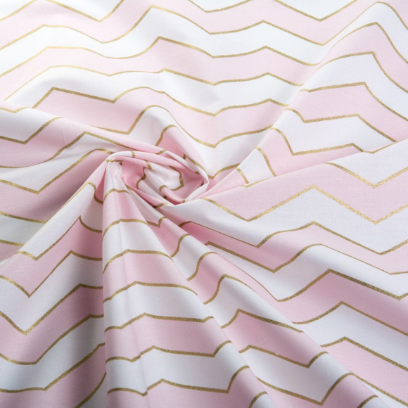 Ткань ранфорс с глитером Зиг-заг, арт.WH 20558-v01, 130г/м?,100% хлопок, шир.240см, цв.розовый/золото, рул.30м Ткань ранфорс с глитером Зиг-заг, арт.WH 20558-v01, 130г/м?,100% хлопок, шир.240см, цв.розовый/золото, рул.30м