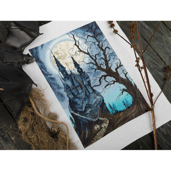 Набор для вышивания PANNA Золотая серия арт. PAN.ZU-7323 Мрачный замок 23х33 см