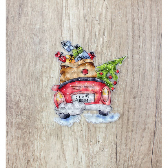 187465_Набор для вышивания "Набор новогодних игрушек № 4 / из 5 предметов"