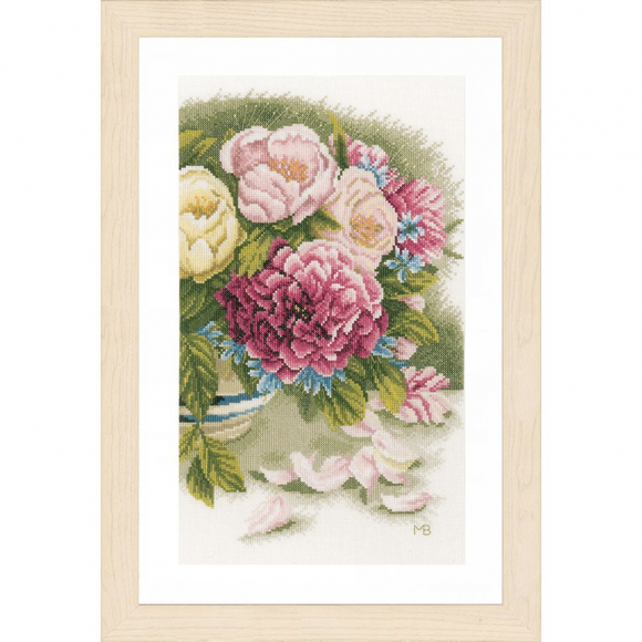 Набор для вышивания LANARTE арт.PN-0167126 Peony roses 24х37 см