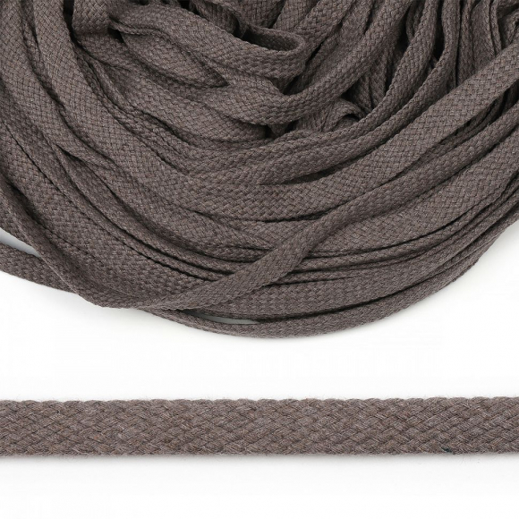 Шнур плоский х/б 15мм турецкое плетение цв.104 капучино уп.50 м Шнур плоский х/б 15мм турецкое плетение цв.104 капучино уп.50 м