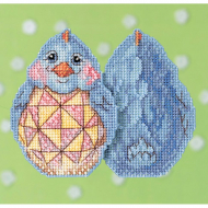 Набор для вышивания MILL HILL Голубой цыпленок Jim Shore 6х9 см