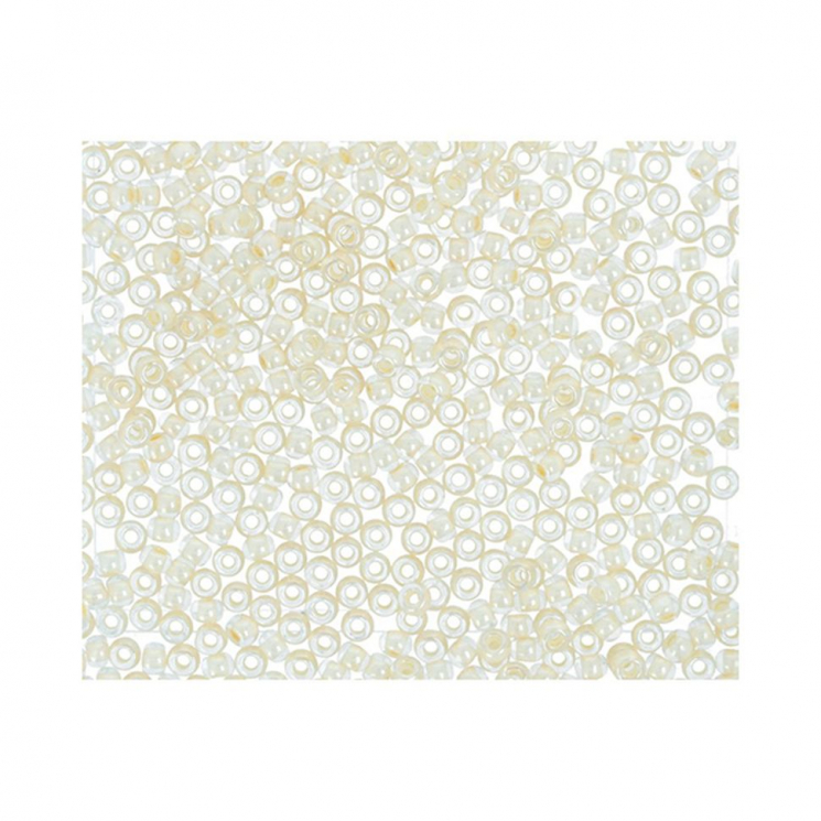 Бисер Япония "TOHO" 11/0  круглый 3  2.2 мм 5 х 5 г №0352 молочный