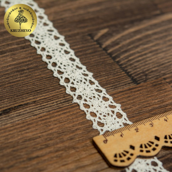 Тесьма вязаная KRUZHEVO 20мм TBY-6307-1 цв.28 молочный уп.10м