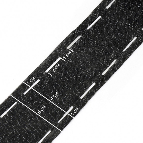 Лента Idealtex корсажная клеевая 60мм 10-40-10 цв.черный 40гр арт.6760B рул.100м Лента Idealtex корсажная клеевая 60мм 10-40-10 цв.черный 40гр арт.6760B рул.100м