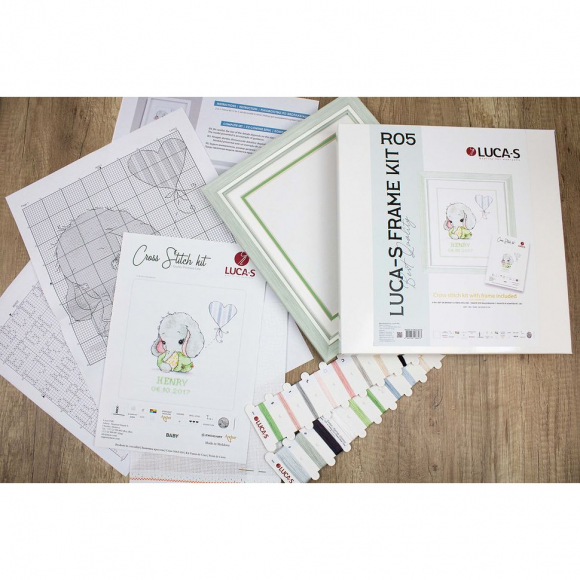 Набор для вышивания с рамкой в комплекте LUCA-S арт. R05 26,5х29,5 см