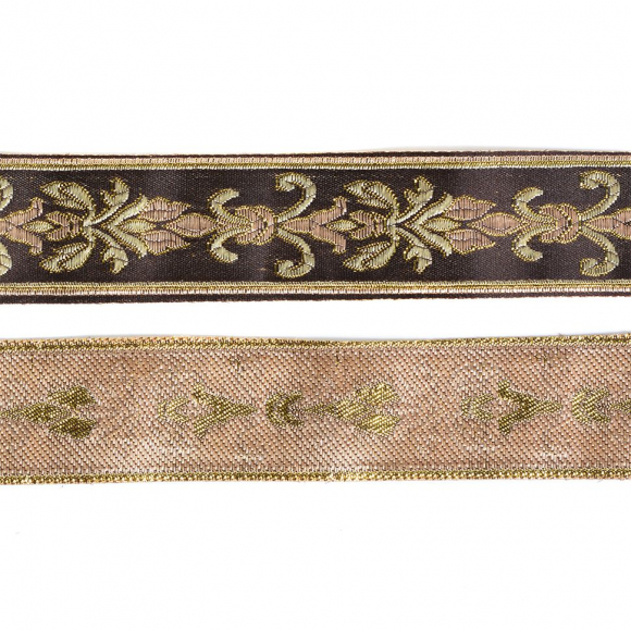 Лента отделочная жаккардовая арт.TBY.WJ3A-10 шир.30 мм цв.коричнево/золотой уп.24,3 м Лента отделочная жаккардовая арт.TBY.WJ3A-10 шир.30 мм цв.коричнево/золотой уп.24,3 м
